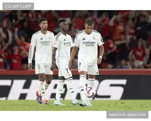 皇马快速传切摧毁尤文图斯客场表现 让对手束手无策